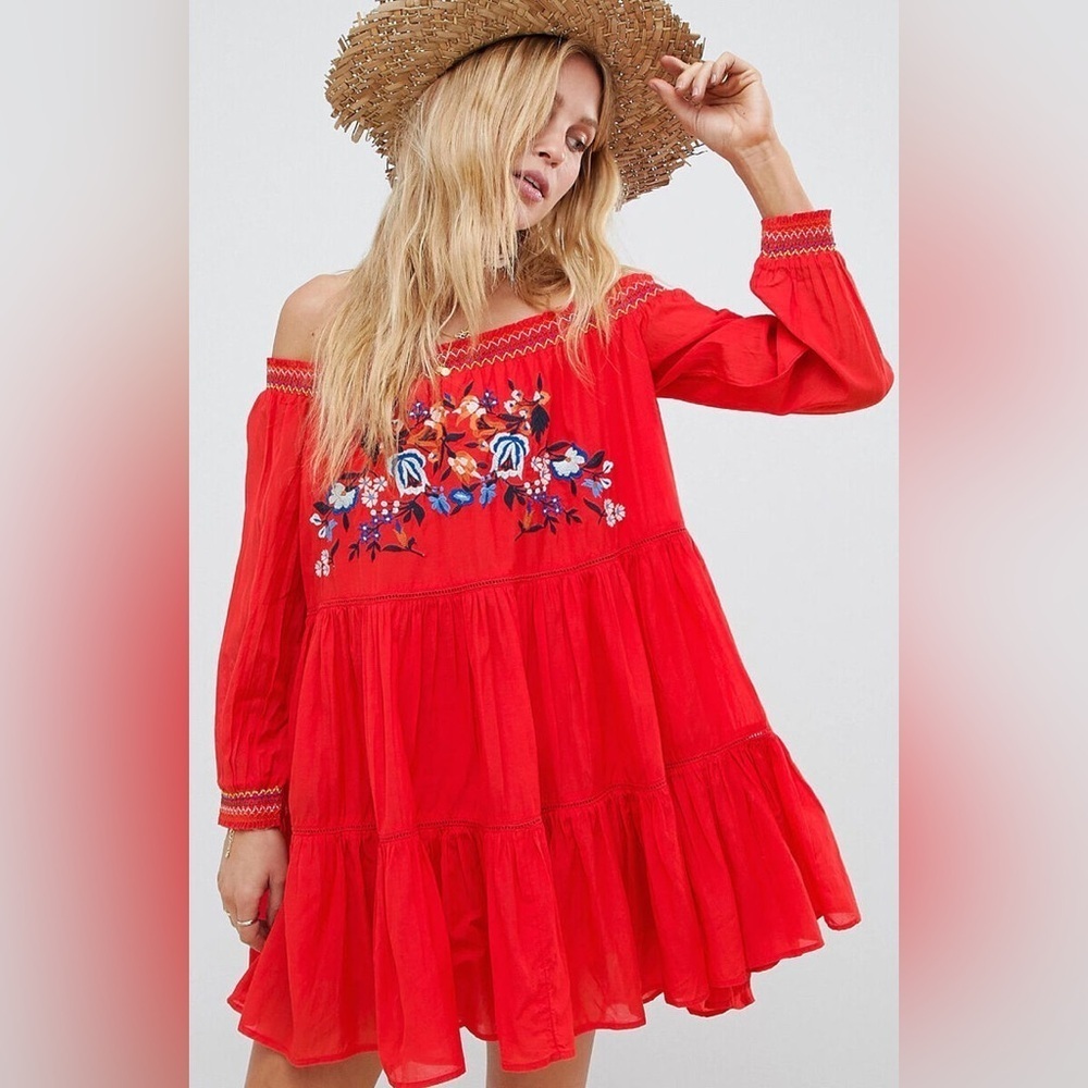 FREE PEOPLE SUNBEAMS EMBROIDERED BOHO MINI DRESS SIZE Medium (B3
